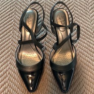 Black Pumps size 9